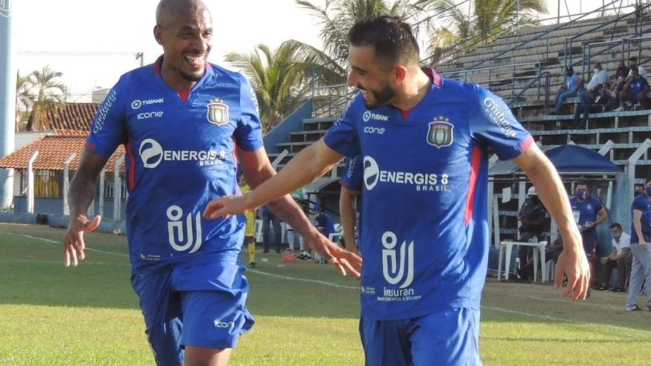 Sao-Caetano-sai-na-frente-no-mata-mata-1280x720